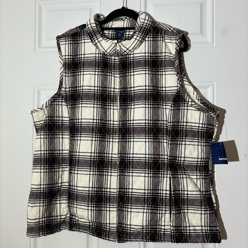 ❤️2/$15 or 3/$21❤️ NWT Basic Editions Plaid Corduroy Vest, Size XL